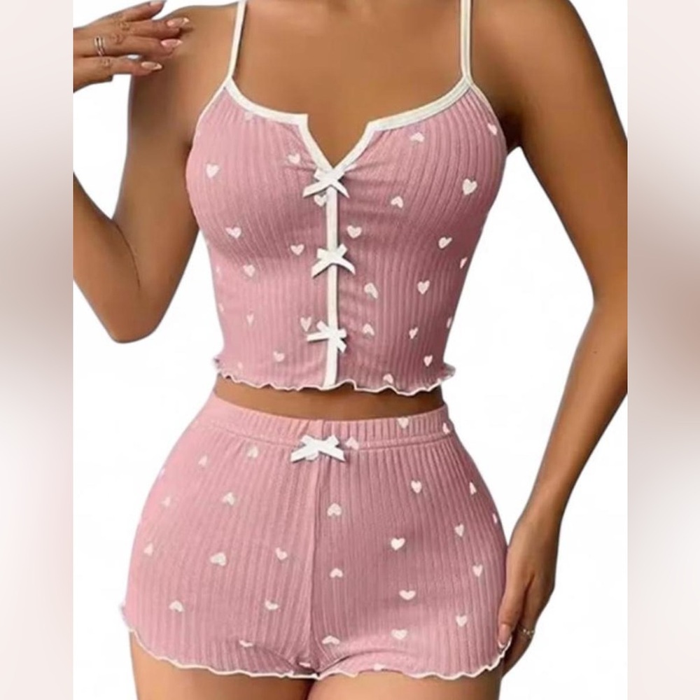 Romantic Pink Heart-Patterned Women's Soft Pajama Sleepwear Set Medium